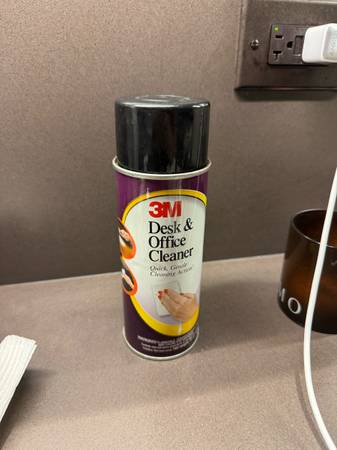 New unused desk and office cleaner (surface cleaner) 1