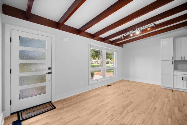 $250,000 / 3br - 1104ft2 - Single-Family Detached Home for Sale: 3 Beds, 2 Baths (North Charleston)64016105533442122
