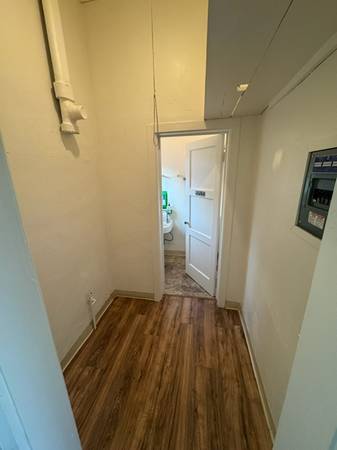 $1,695 / 525ft2 - Business/Office Space Near Downtown Mountain View! (mountain view)64207185040642124