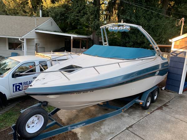Crownline CCR 210 (cuddy cabin) - $10,950 (Lake Oswego - I-5 / Boones Ferry)63471264004609120