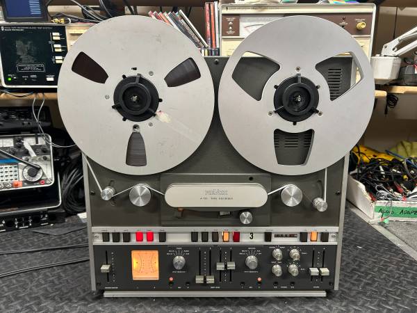 REVOX A-700 AUDIOPHILE 10.5" REEL TO REEL DECK 1