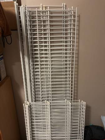 Wire shelving 1