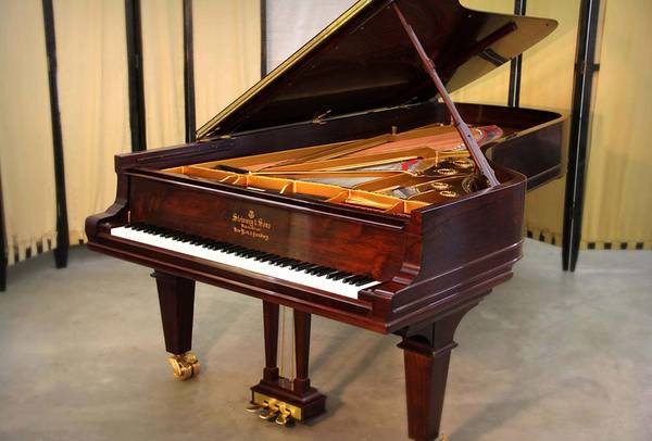 Master Piano Tuner Now Available To Tune Your Personal Piano 1