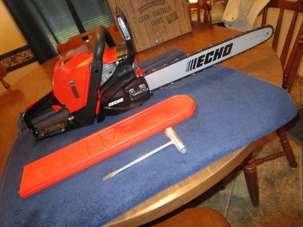 Echo CS-4010 Chainsaw 1