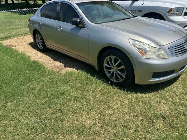 Infiniti G35 - $2,00063500288128129122