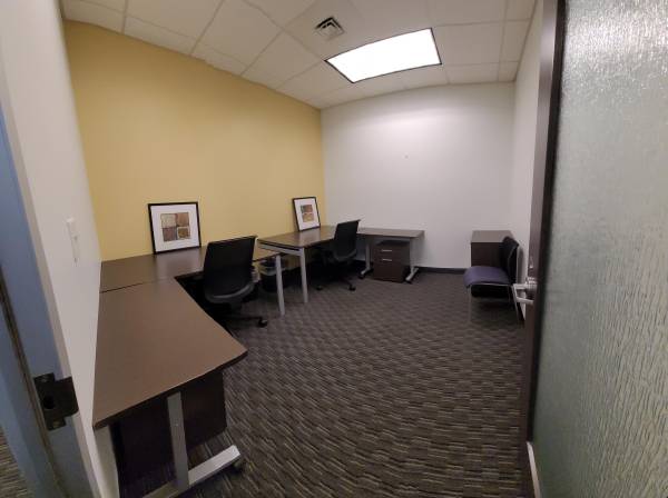 $650 Have your own personal office space! (Greenville)63661222002049121