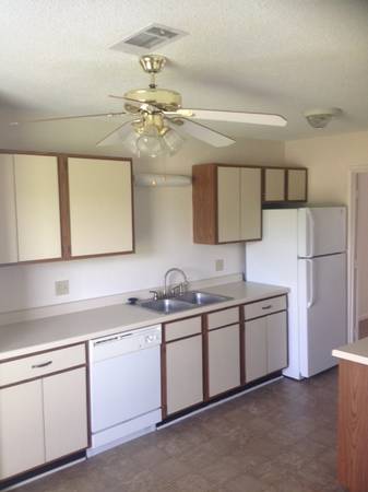 $1,499 / 2br - 1166ft2 - 2 Bedroom 2 Bath- $1499 - 1166ft2 (Asheville)64029212628482121