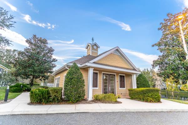 $2,099 / 4br - 1846ft2 - Discover your next Home here!! (Leesburg)63861744329345120