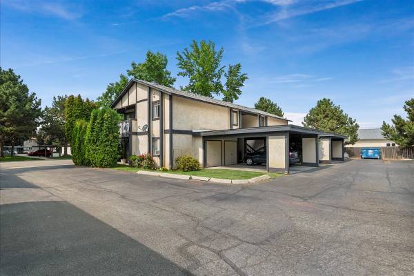 $249,900 / 2br - 813ft2 - BOISE CONDO perfect for first time buyer, or investor (7084 Colehaven)63794920395137122