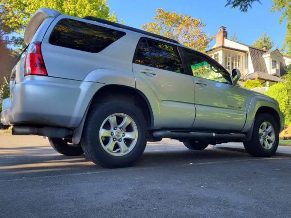 2006 4runner sport awd - $5,750 (Sellwood)63469760699523121