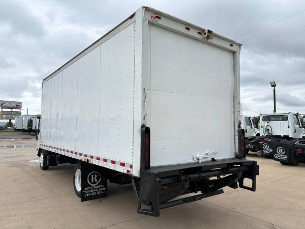 2015 Isuzu NQR 20' - Photo 3