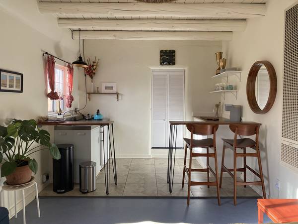 $1,325 Furnished Studio available month to month (Casa Alegre)63659884937731121