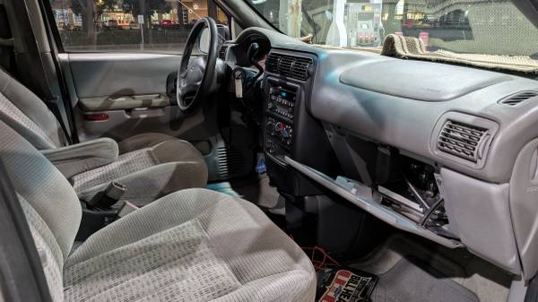 2004 Chevrolet Venture - $1,900 (Katy)63470428826755124
