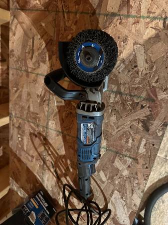 HERCULES 9 Amp Variable-Speed Surface Conditioning Tool 1