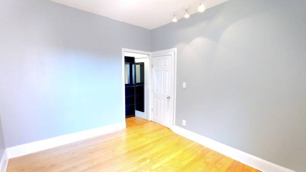 $1,250 / 4 habitaciones - ¡Sin comisión! Habitación privada, a pocas cuadras de BU/BC/NEU, autobús a Longwood o Harvard63048245248515122