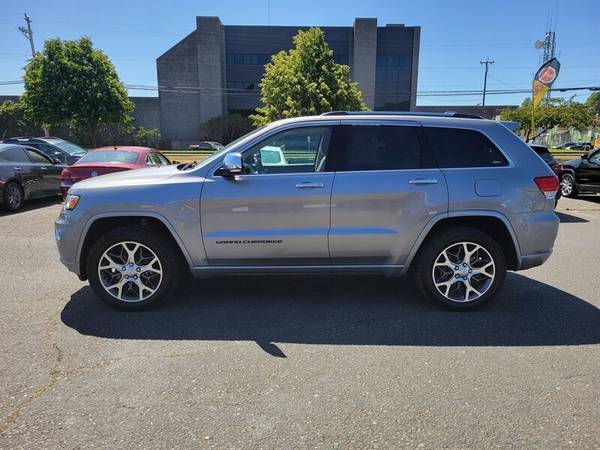 2020 Jeep Grand Cherokee Overland - $21,995 (Fortuna, CA)63470787448963123