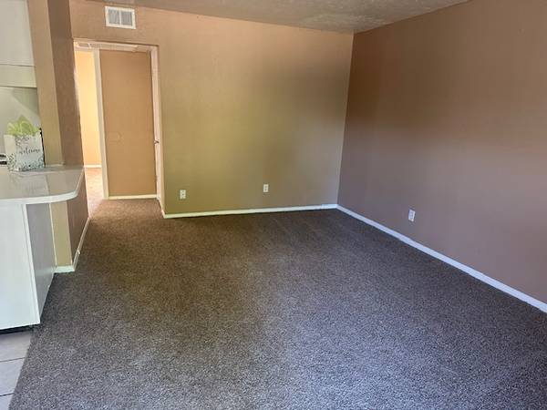 $885 / 1br - 🌟Apartamento de 1 dormitorio con Internet incluido – ¡Oferta especial para mudarse! (Oklahoma City)63670503369987121