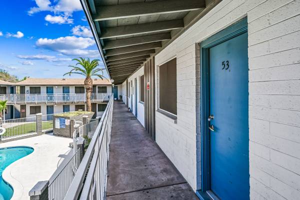 $995 / 1br - 450ft2 - 3025 N 32nd ST Unit #53 (Phoenix)64024994286977121