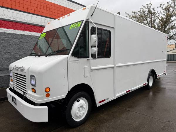 2006 Freightliner UTILIMASTER MT45 117kDIESEL - Photo 3