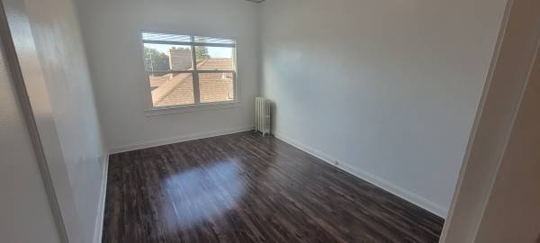 $1,925 Welcome home to 2110 Santa Clara Avenue! (alameda)64030487373571121