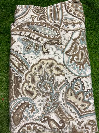 High quality queen duvet cover for bed - taupe paisley 1