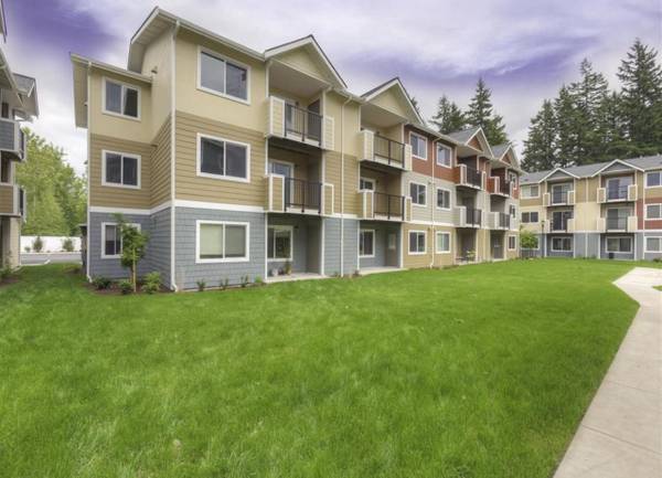 $2,020 / 2br - Business Center, Dishwashers, Three Playgrounds (12115 State Ave, Marysville, WA)63845963204355122