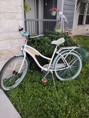 Panama Jack bike excellent condition 1