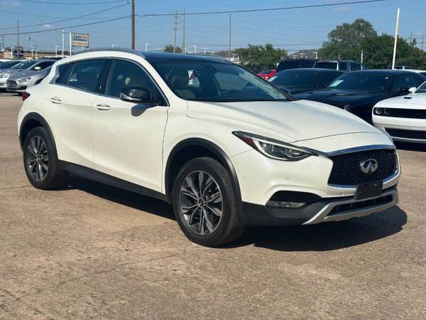 2018 Infiniti QX30 Essential .  . . $3000 down  . . PRICE REDUCED ! - $18,900 (832-206-3054. .👍☎)63617007628803123