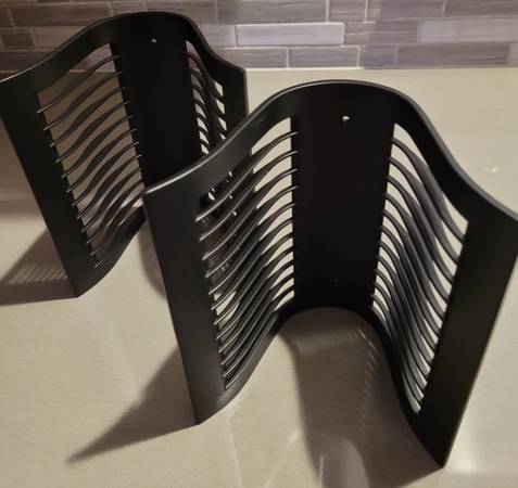 2 Wall Mounted CD Towers 1
