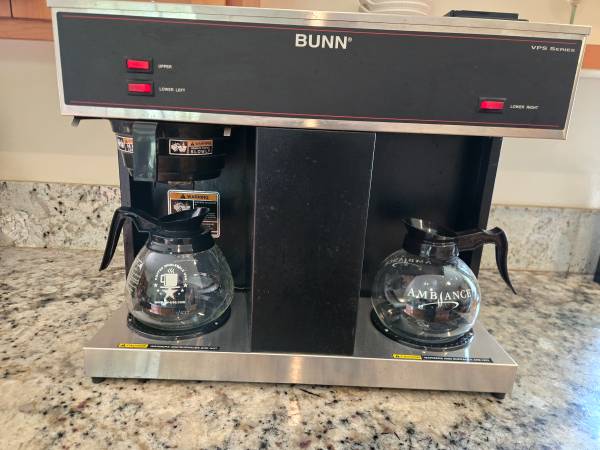 Bunn Coffee Brewer 1