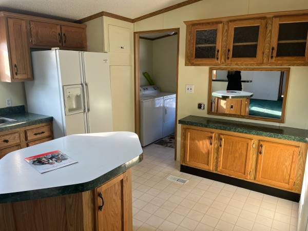 $1,700 / 3br - 1800ft2 - Great location (Traverse City)64037895133826121
