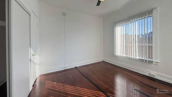 $1,275 / 350ft2 - Union Apts..Gorgeous Newly Remodeled Studio..Great Location! (Westlake)64035739189889121