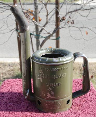 Vintage Oil Can 1 Quart Swingspout Measure Co. Made in USA 1