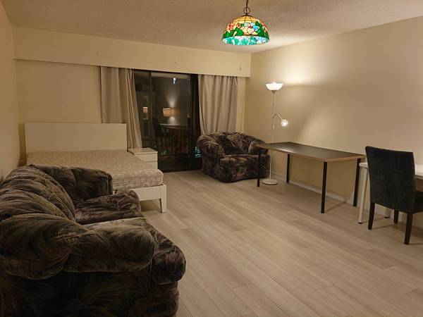 2 bedroom spacious apartment 1