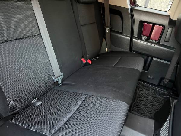 2007 Toyota FJ Cruiser 4WD - Photo 12