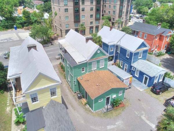 $1850.00 / 1br - 550ft2 - Cozy Studio, private bath and queen bed64016105293827124
