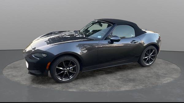 2017 Mazda MX-5 Grand touring 13k miles! 1
