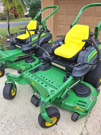 (2) John Deere  z930m (7 Iron Pro 60 1