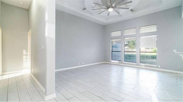 $338,000 / 3br - 2130ft2 - Amazing Home in Edinburg (Edinburg)64198893755779124