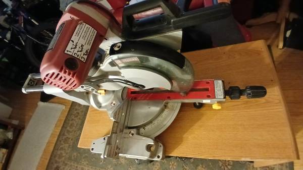 Craftsman 10 " Sliding Compound Miter Saw 1