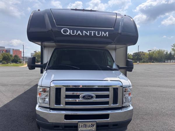 2021 Class C Thor Quantum KW29 RV 1
