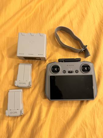 DJI Mini Pro4 (without the Drone) 1