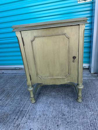 SEWING MACHINE CABINET, SOLID WOOD 1