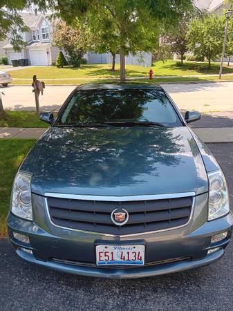 Cadillac STS 2006 BEAUTIFUL!! - $3,400 (Vernon Hills, IL)63618690068609123