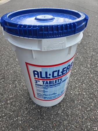 New 50 pound bucket of 3" chlorine tabs 1