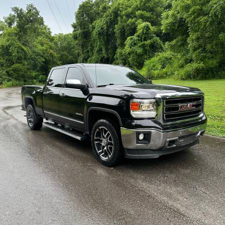 2014 GMC Sierra 1500 Denali - $18,900 (Nashville)63621650432387122
