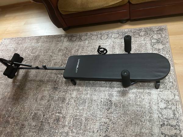 Adjustable Decompression and stretch table 1