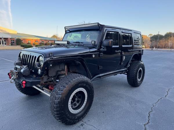 2016 Jeep Wrangler Unlimited Sport 4WD - $16,000 (Loganville)63621080330755123