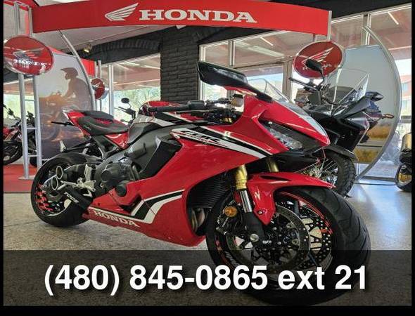 2021 Honda CBR1000RR Supersport