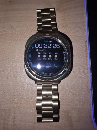 New Samsung Galaxy Watch Ultra 1
